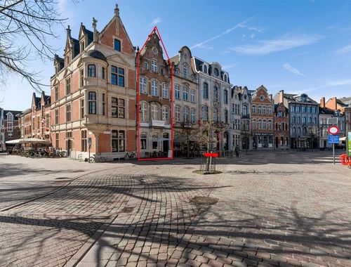                                         Bien commercial avec habitation à vendre à Lier, € 615.000
