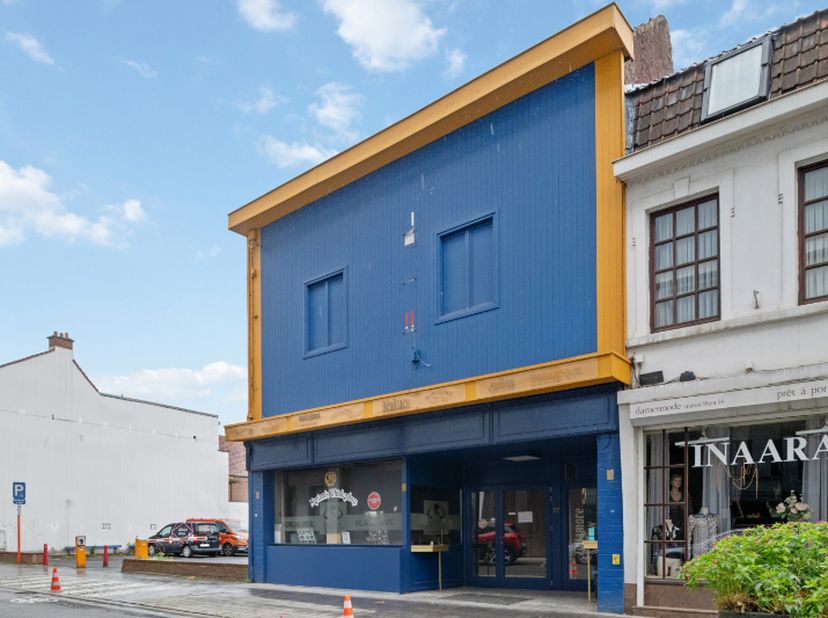 Bedrijfsvastgoed te koop in Sint-Amandsstraat 77,
                    8800 Roeselare
