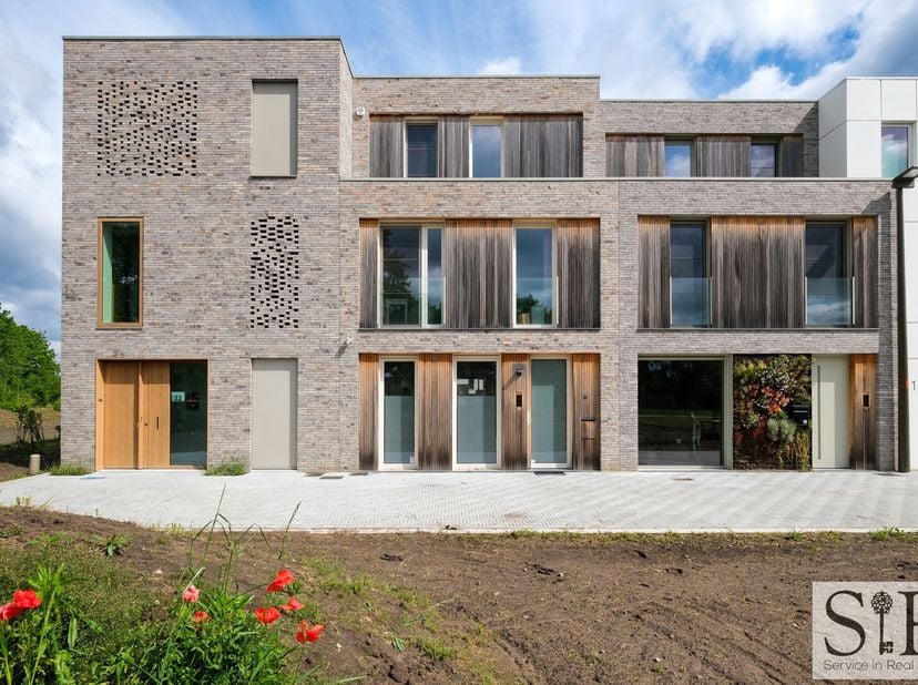Maison à louer
                    à 2800 Mechelen