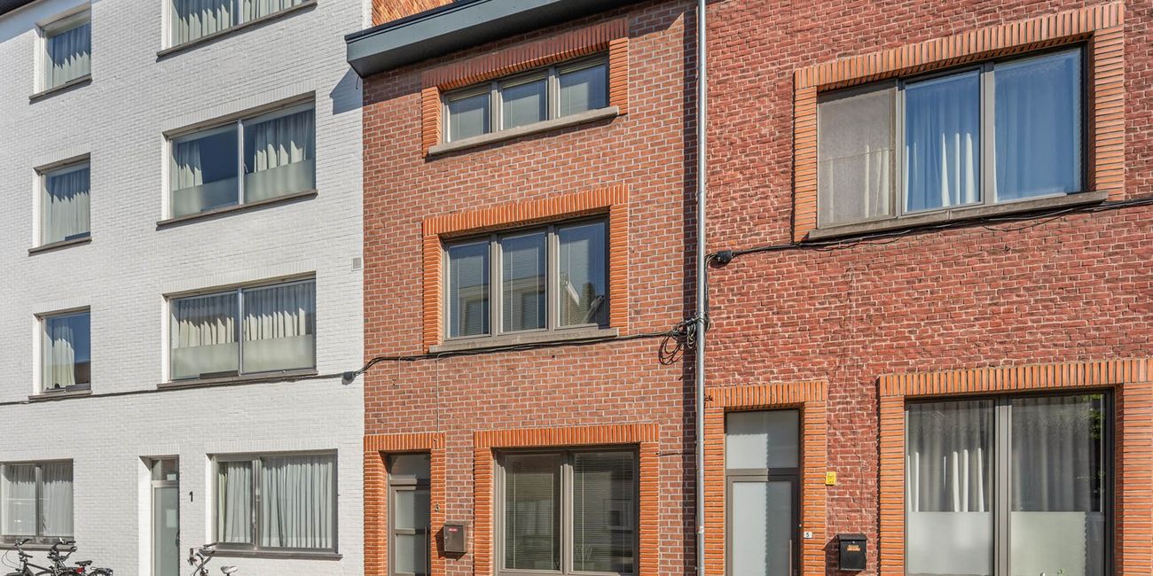 Van 't Sestichstraat 3