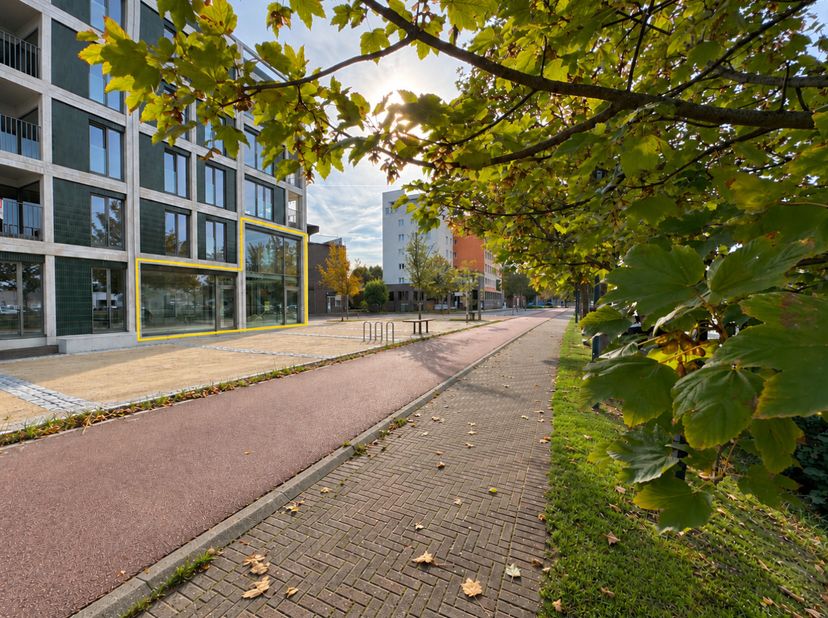 Bedrijfsvastgoed te koop in Kolenkaai 37,
                    8000 Brugge