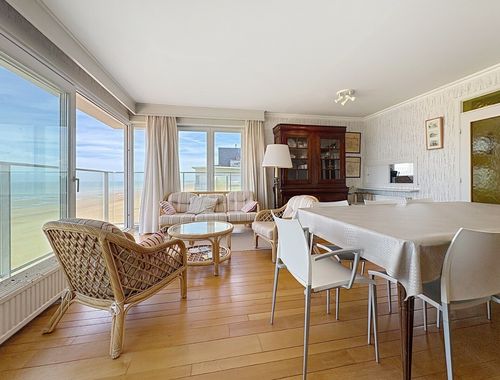                                         Appartement te koop in Koksijde, € 425.000
