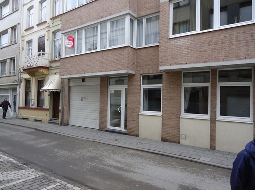 Garage à louer à Weststraat 127,
                    8370 Blankenberge