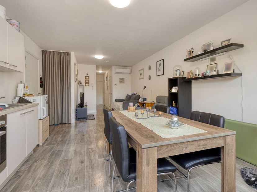 Appartement à vendre
                    à 2400 Mol