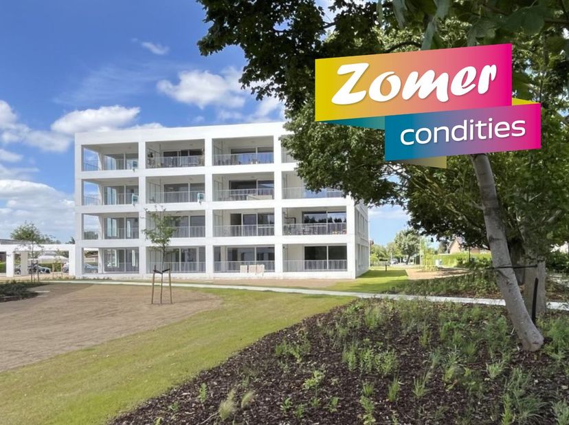 Laatste kans om op deze toplocatie langs de Moervaart te wonen. Het appartement is gelegen op de 3de en hoogste verdieping en beschikt over een zuidge