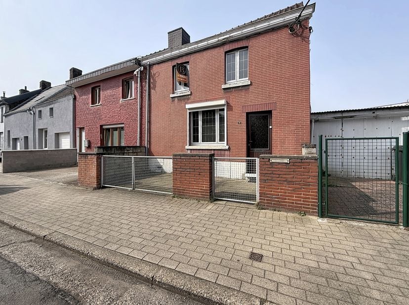 Huis te koop in Rue du Maquis 18,
                    4420 Montegnée