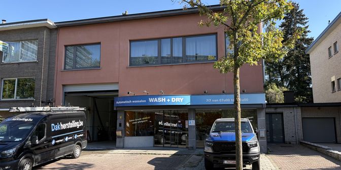 Bedrijfsvastgoed te koop in Flor Alpaertsstraat 75, 2600 Berchem