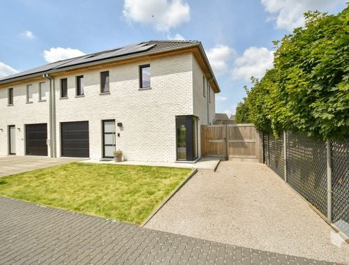                                         Woning te koop in Oostkamp, € 575.000
