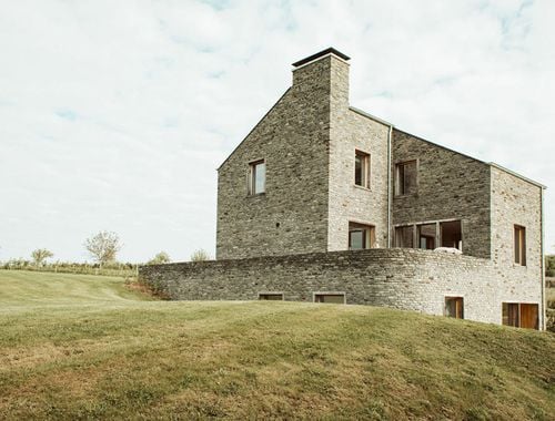                                         Gemengd gebruik te koop in Redu, € 1.150.000

