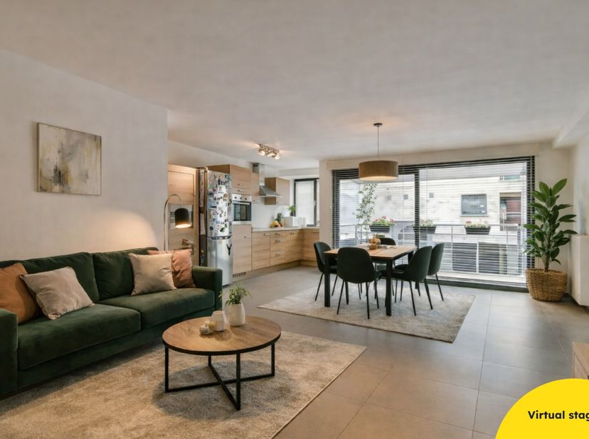 Welkom bij Iepersestraat 32/1.1, een volledig gerenoveerd appartement op de eerste verdieping met een uitstekend EPC-label B. Gelegen in het hart van