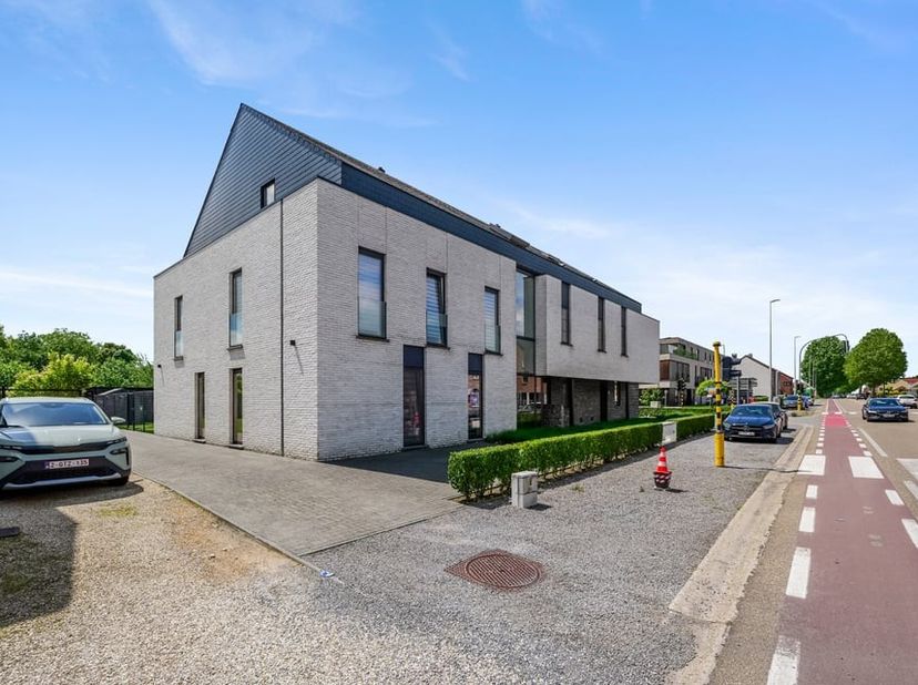 Appartement à louer
                    à 3700 Hoepertingen