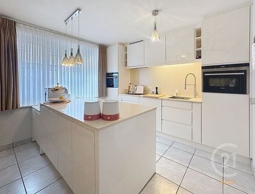                                         Maison à vendre à Gistel, € 375.000
