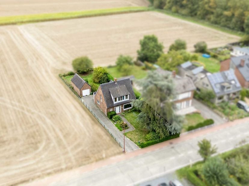 Huis te koop in Poelstraat 315,
                    9820 Bottelare