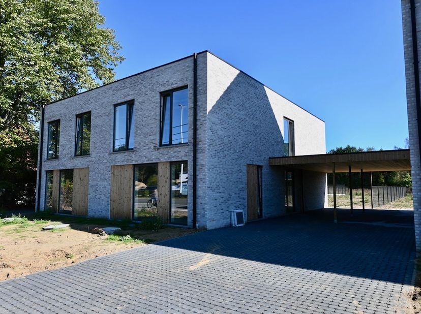 Huis te koop in Ringlaan 62,
                    2240 Zandhoven
