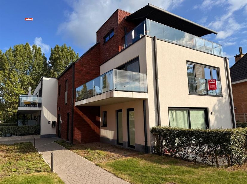 Appartement à louer
                    à 8560 Wevelgem