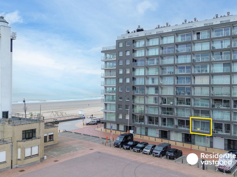 Appartement te koop in Felicien Ropshelling 2 bus 1G,
                    8370 Blankenberge