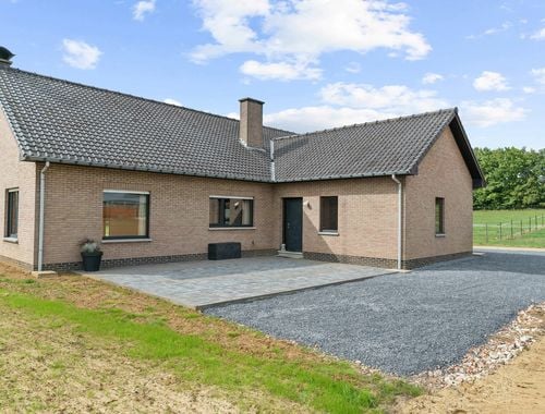                                         Hoeve te koop in Schaffen, € 825.000
