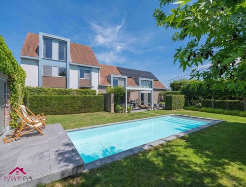                                         Woning te koop in Neeroeteren, € 795.000
