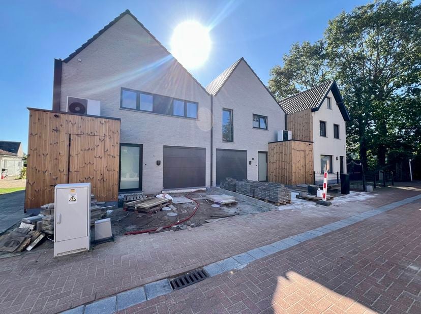 Maison à louer à Kruisstraat 24,
                    8340 Sijsele