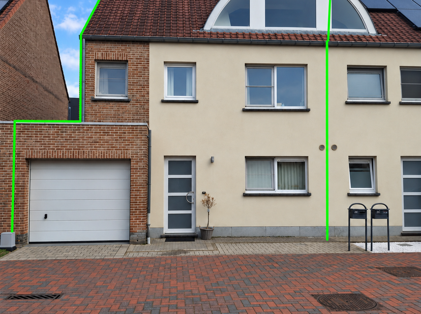 Maison à vendre à Pastoor Frans Hermansplein 24,
                    2350 Vosselaar