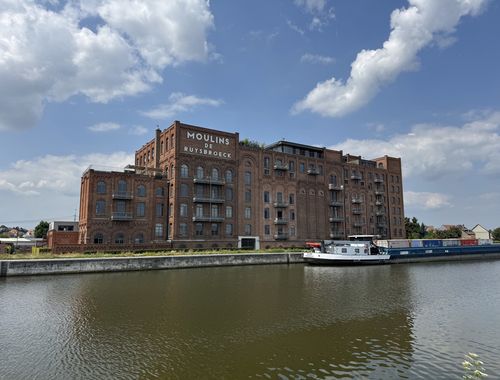                                        Loft à louer à Ruisbroek, € 1.560

