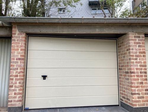                                         Garage te huur in Gent, € 110
