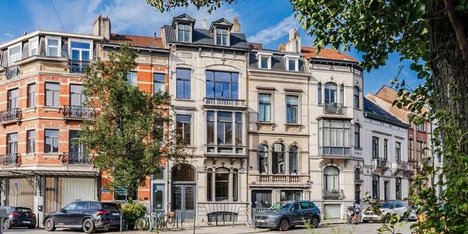 Huis te koop in 1050 Elsene