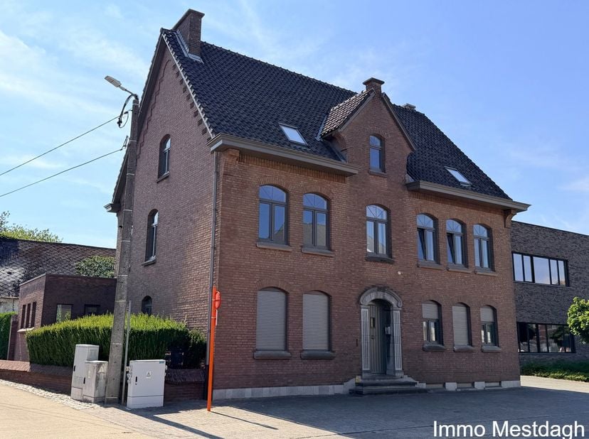 Appartement à louer
                    à 3454 Rummen