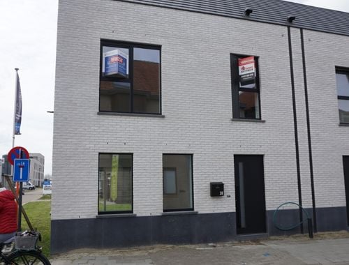                                         Woning te huur in Adegem, € 1.100

