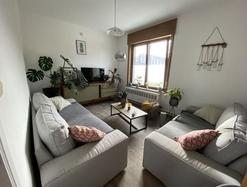                                         Appartement te huur in Péruwelz, € 550
