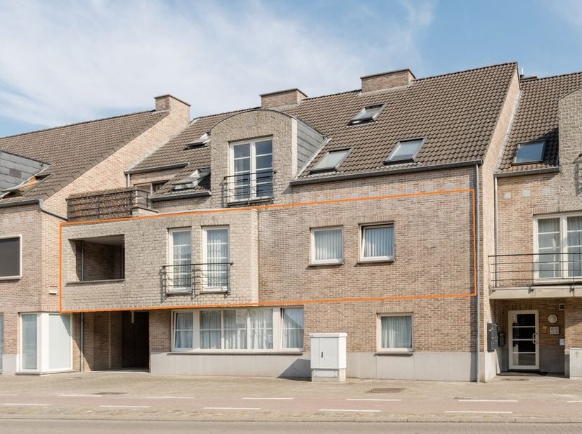 NIEUW TE KOOP in (OVER)PELT:&amp;nbsp; Energievriendelijk (EPC B, 159 kWh/m2 jaar) 2 slaapkamerappartement op 1e etage met lift, zuidgericht overdekt balk