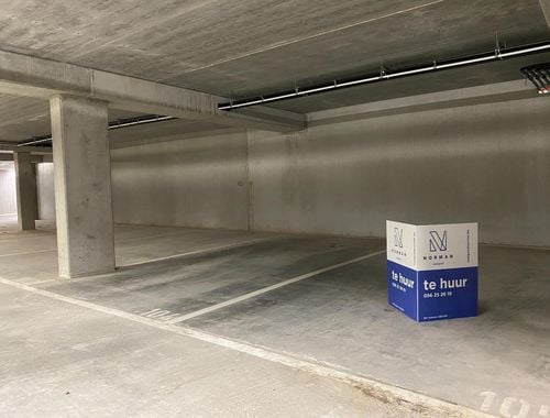                                         Place de stationnement à louer à Harelbeke, € 50
