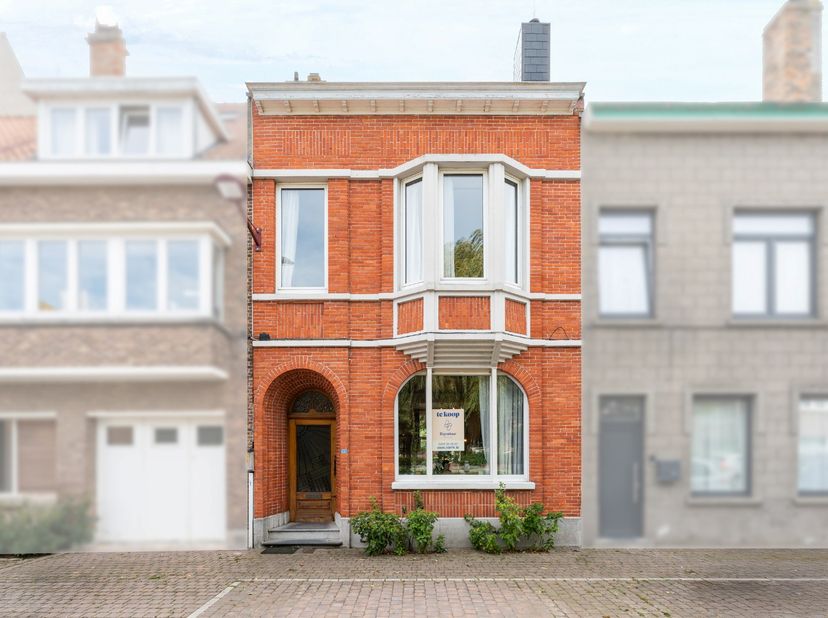 Huis te koop in Gelijkheidstraat 132,
                    8400 Oostende