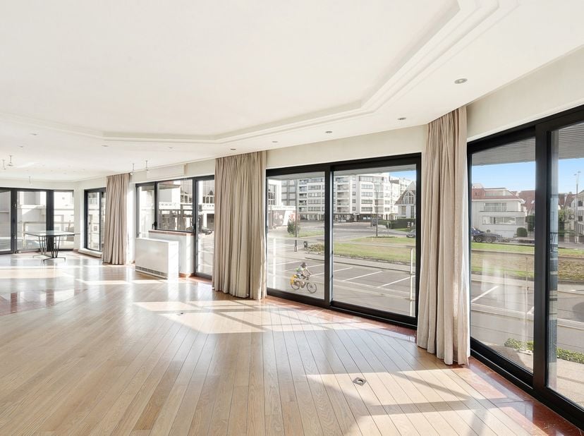 Appartement te koop in Canadasquare 22 bus 11,
                    8300 Knokke