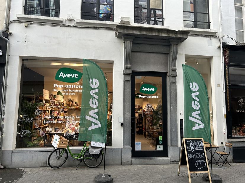 Bien professionnel à louer
                    à 2000 Antwerpen