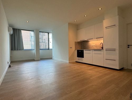                                         Appartement te huur in Antwerpen, € 875
