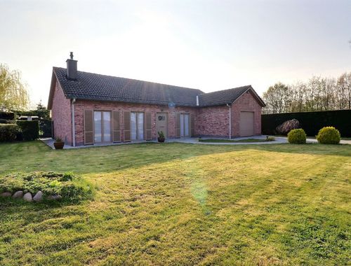                                         Maison à vendre à Warneton, € 325.000
