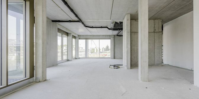 Bedrijfsvastgoed te koop in Havenkaai 1, 8500 Kortrijk
