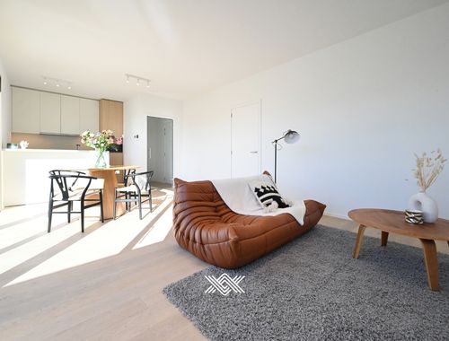                                         Appartement te huur in Deinze, € 1.000
