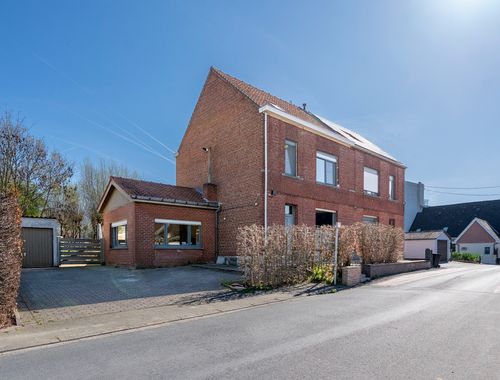                                         Woning te koop in Anzegem, € 340.000

