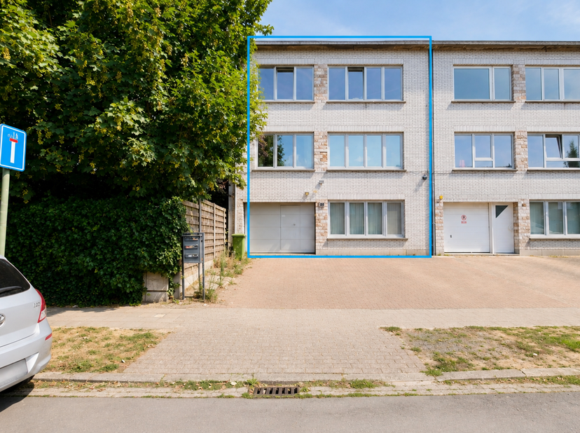 Appartement à louer
                    à 9120 Vrasene