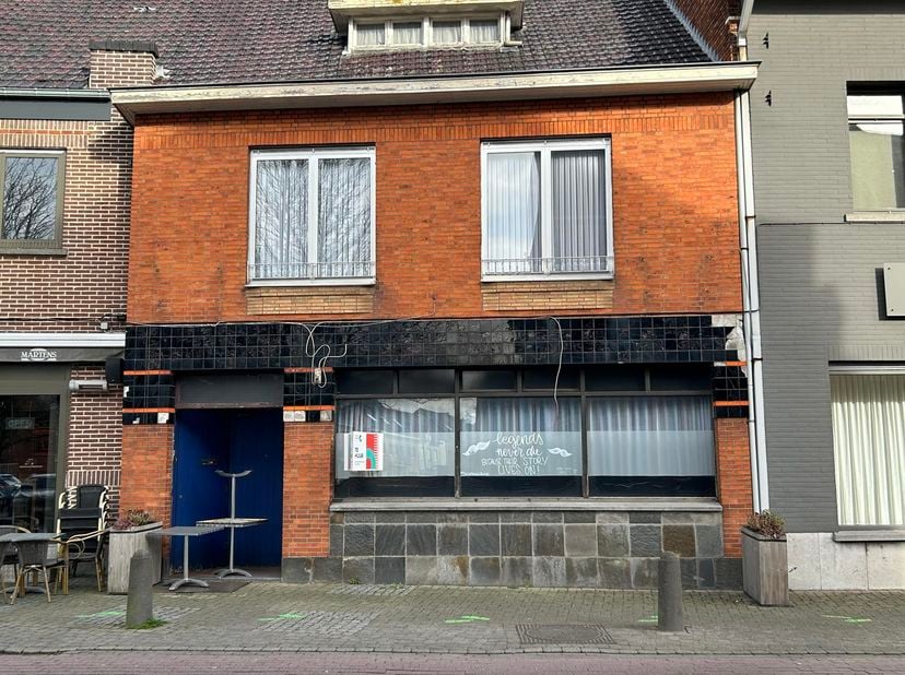 Bien professionnel à louer
                    à 3950 Bocholt