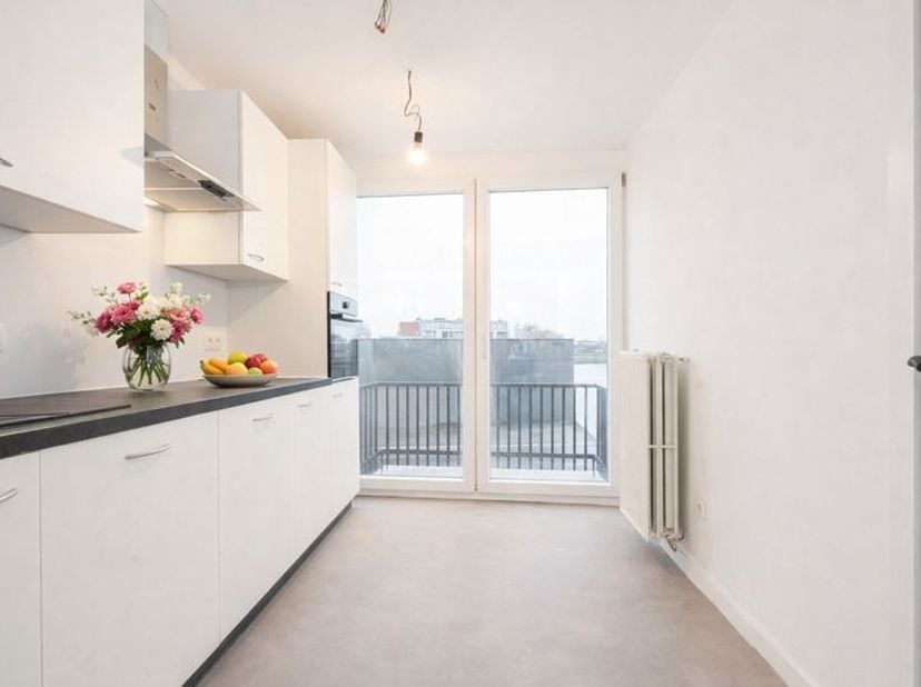 Êtes-vous à la recherche d'une maison clé en main dans un emplacement facilement accessible à Ostende, près de la frontière avec Bredene et avec vue s