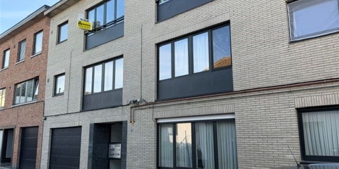 Appartement te huur in Gyselstraat 12 bus 2, 9100 Nieuwkerken-Waas