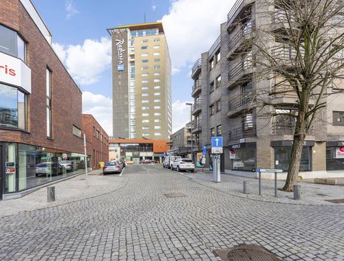                             Bien commercial à louer à Hasselt

