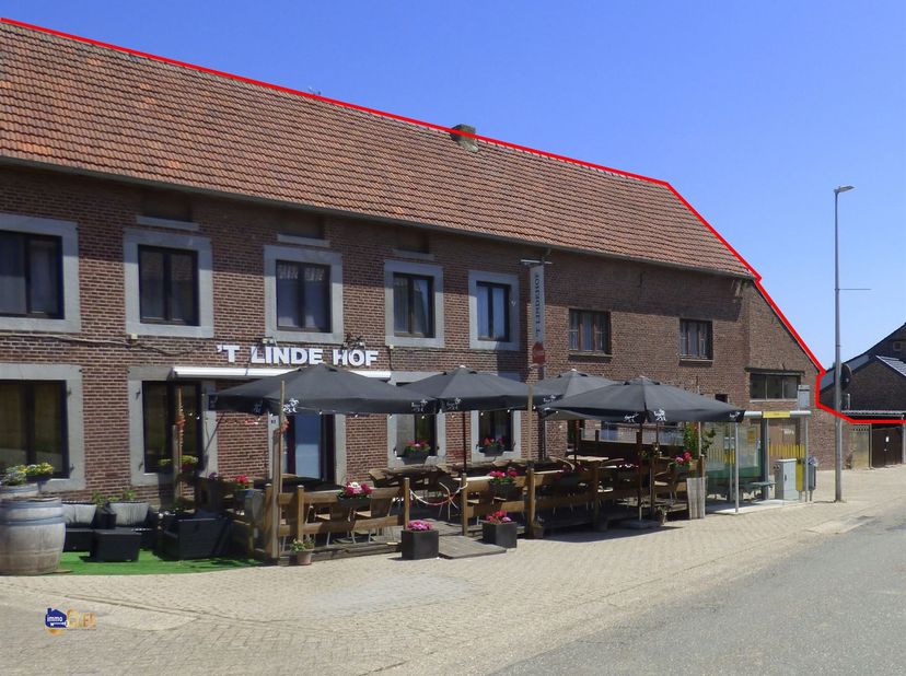 Maison de campagne avec possibilités d'habitation à Rutten (Tongres)<br />
<br />
<br />
<br />
Dans la campagne de Rutten, une charmante commune de