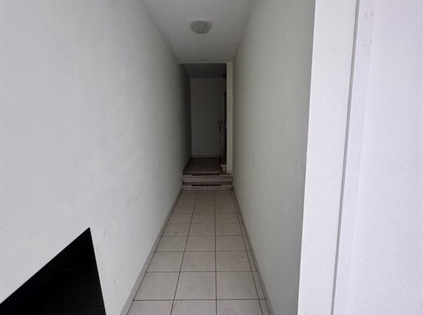 Interessante opbrengsteigendom bestaande uit 3 verhuurde appartementen, ideaal voor investeerders die op zoek zijn naar een direct en gegarandeerd ren