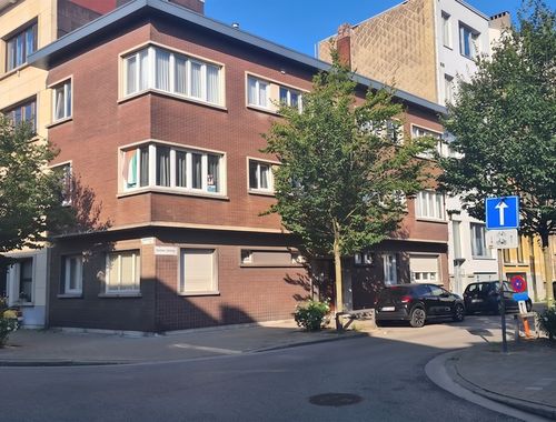                                         Appartement à louer à Antwerpen, € 850
