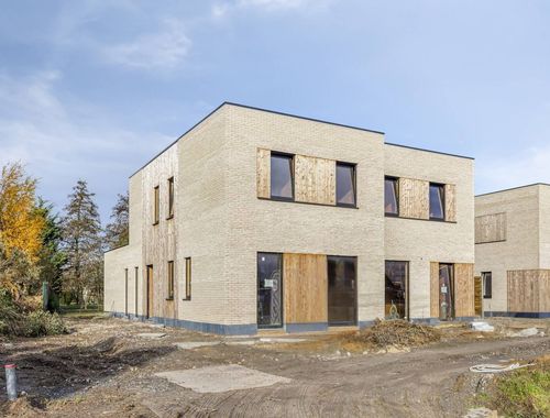                                         Woning te koop in Kerkhove, € 399.500
