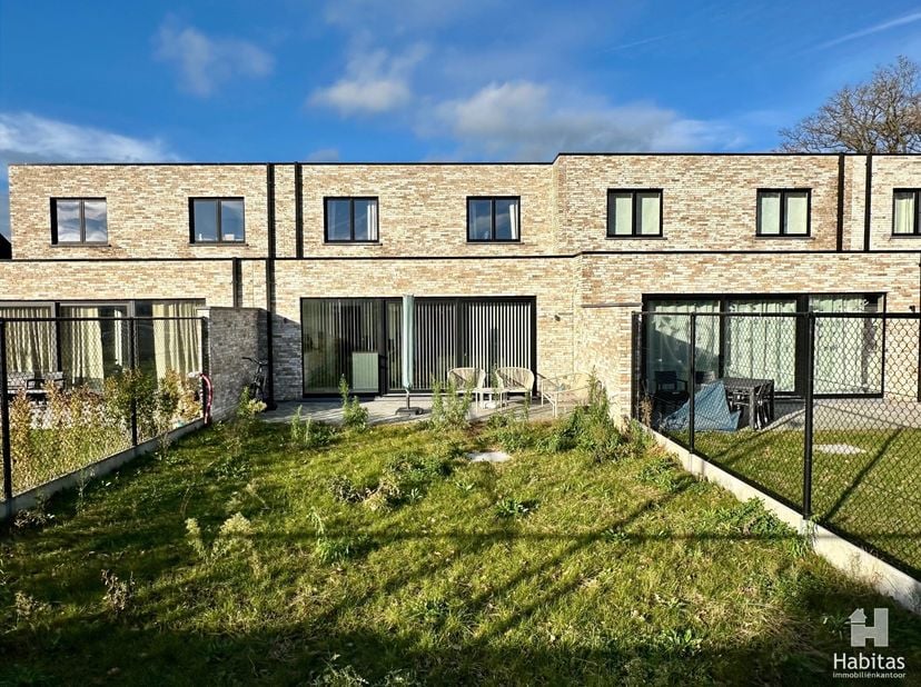 Maison à louer
                    à 8490 Varsenare